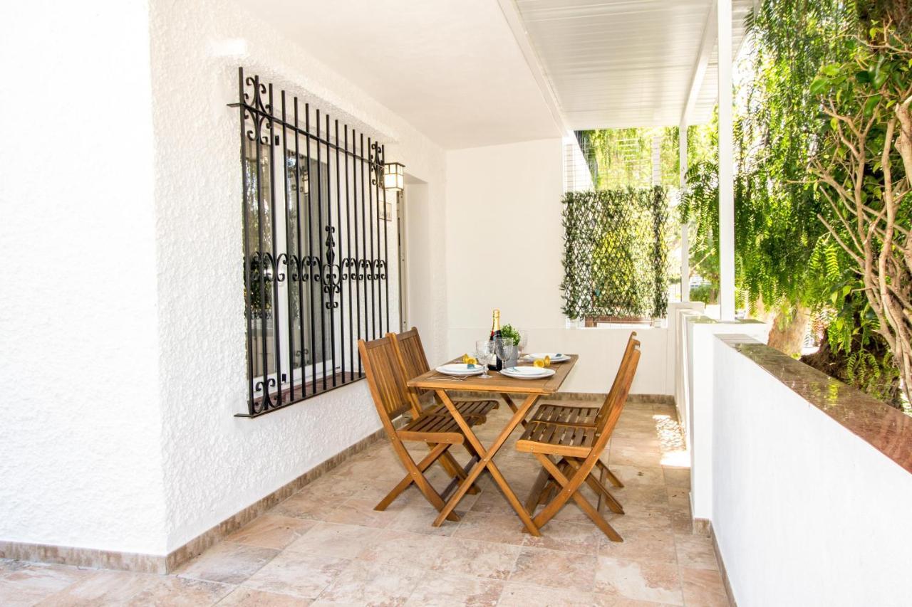Perfectly Located Beachside Apartment In Elviria Marbella Exterior foto